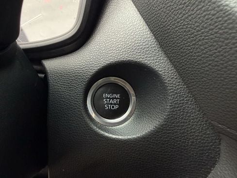 Used 2023 Toyota Corolla Cross LE FWD image 25
