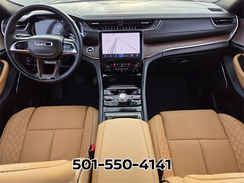 Used 2025 Jeep Grand Cherokee Summit w/ Obsidian Package image 15