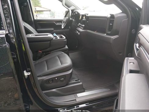 Used 2026 GMC Sierra 1500 SLT RWD image 4