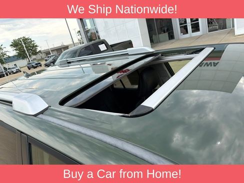 Used 2022 Toyota 4Runner Limited AWD/4WD image 4