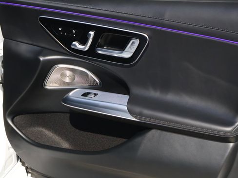 Used 2026 Mercedes-Benz E 53 AMG e 4MATIC Sedan image 20