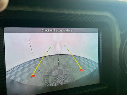 Used 2022 Jeep Wrangler Unlimited Sport image 23