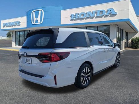 New 2026 Honda Odyssey EX-L image 4