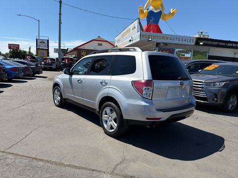 Used 2010 Subaru Forester 2.5X Premium AWD/4WD image 4