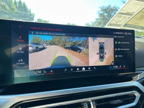 Used 2024 BMW i4 xDrive40i image 35