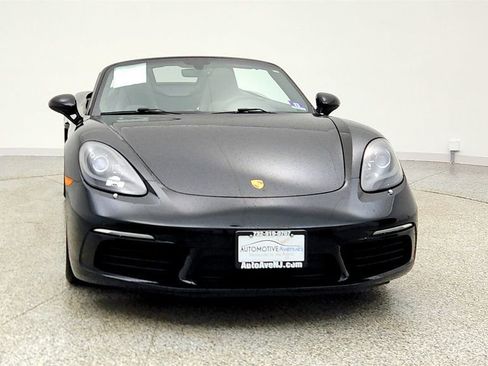 Used 2018 Porsche 718 Boxster S image 2