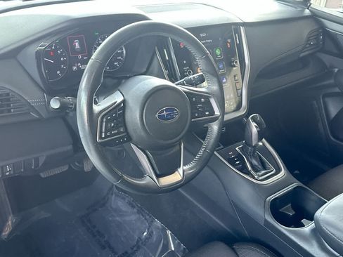 Used 2024 Subaru Outback Premium AWD/4WD image 13