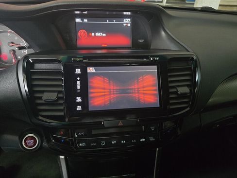 Used 2017 Honda Accord EX image 20