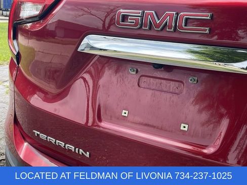 Certified 2024 GMC Terrain SLE w/ Driver Convenience Package FWD image 29