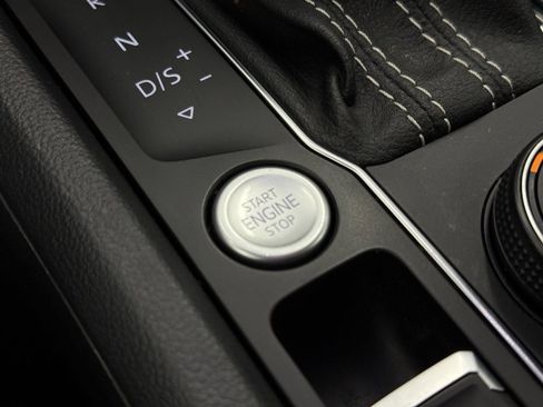 Used 2021 Volkswagen Atlas Cross Sport SEL Premium R-Line w/ Cross Sport MDO Package AWD/4WD image 51