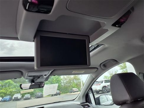 Used 2019 Honda Odyssey Elite image 15