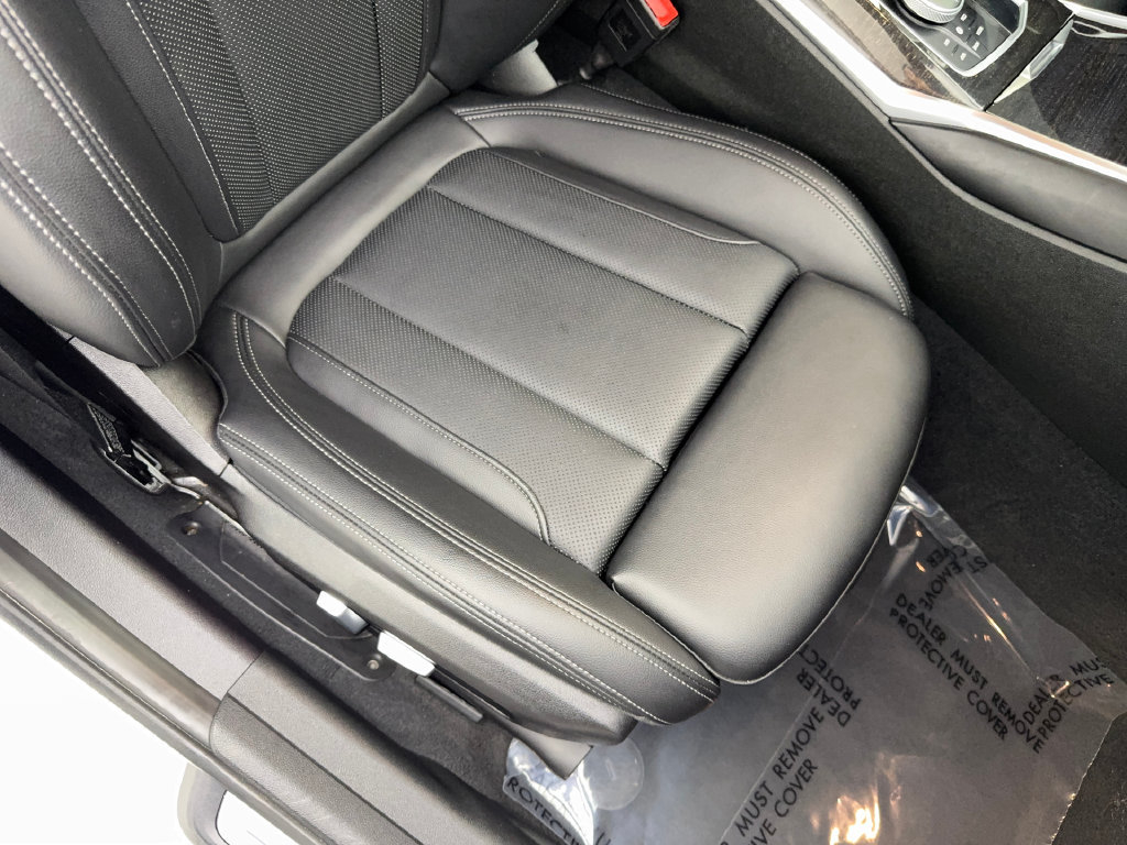 Used 2022 BMW 330i Sedan w/ Driving Assistance Package RWD image 47