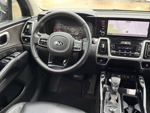 Certified 2021 Kia Sorento SX FWD image 23