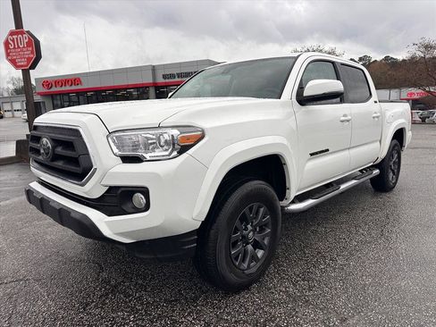 Used 2023 Toyota Tacoma SR5 image 7