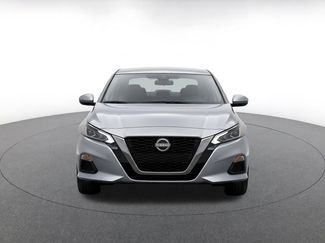 Used 2025 Nissan Altima 2.5 SV FWD video 2
