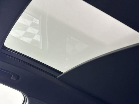 Used 2021 Chevrolet Blazer RS w/ Enhanced Convenience Package image 13