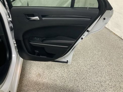 Used 2019 Chrysler 300 S w/ 300S Premium Group 2 image 20