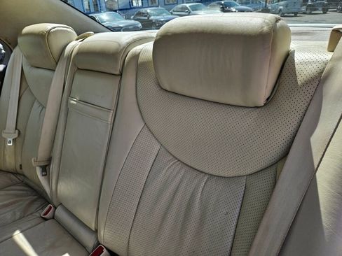 Used 2002 Lexus LS 430 RWD image 11