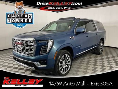 Used 2025 GMC Yukon XL Denali w/ Sun & Power Step Package
