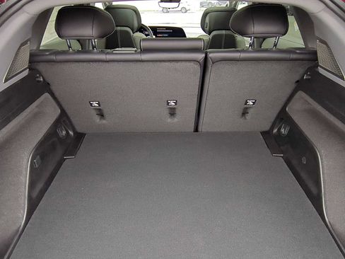 New 2025 Cadillac Optiq Luxury 1 image 25