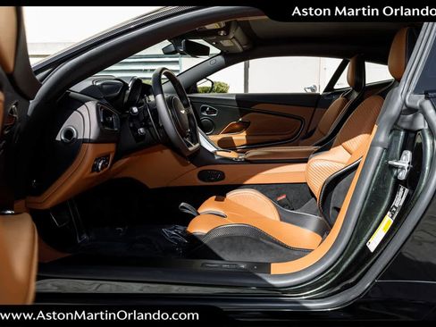 Used 2023 Aston Martin DBS Coupe image 54