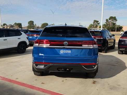 New 2026 Volkswagen Atlas Cross Sport SE image 6