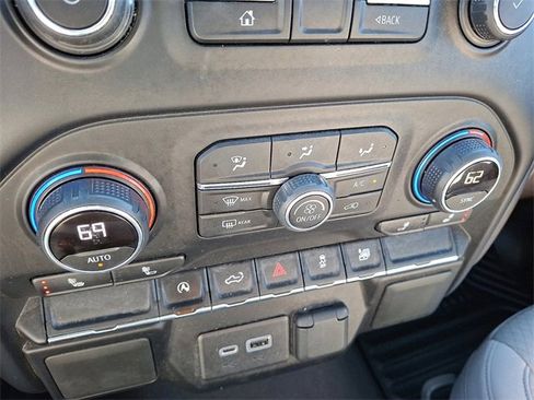 Certified 2021 Chevrolet Silverado 1500 LT image 15