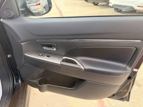 Used 2024 Mitsubishi Outlander Sport SE AWD/4WD image 26