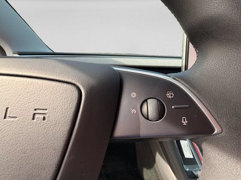 Used 2025 Tesla Model 3 Long Range RWD image 25