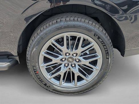 New 2026 Ford Expedition Platinum AWD/4WD image 10