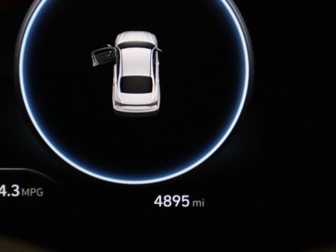 Used 2025 Hyundai Elantra N Line image 9