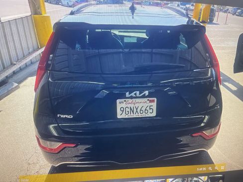 Used 2023 Kia Niro Wind FWD image 4