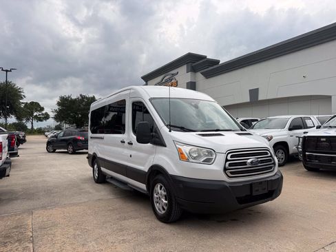 Used 2016 Ford Transit 350 XLT RWD image 46
