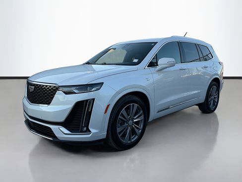 Used 2021 Cadillac XT6 Premium Luxury image 7