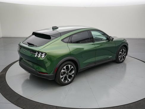 Certified 2025 Ford Mustang Mach-E Select RWD image 4