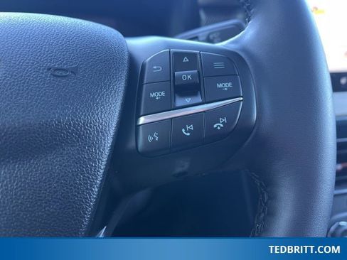 Certified 2025 Ford Maverick Lariat w/ 4K Tow Package image 31