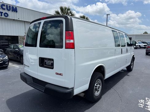 Used 2019 GMC Savana 2500 Extended w/ Driver Convenience Package RWD image 8