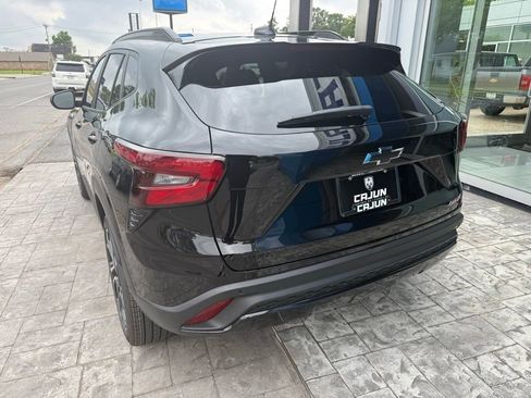 New 2026 Chevrolet Trax RS FWD image 3