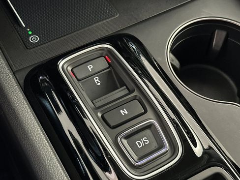 Used 2023 Honda Pilot EX-L image 18
