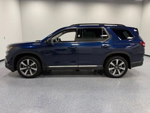 Used 2024 Honda Pilot Elite image 5