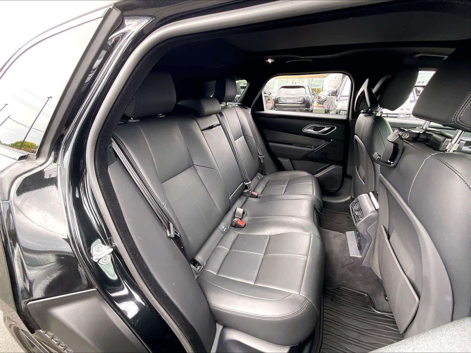 Used 2026 Land Rover Range Rover Velar S AWD/4WD image 29