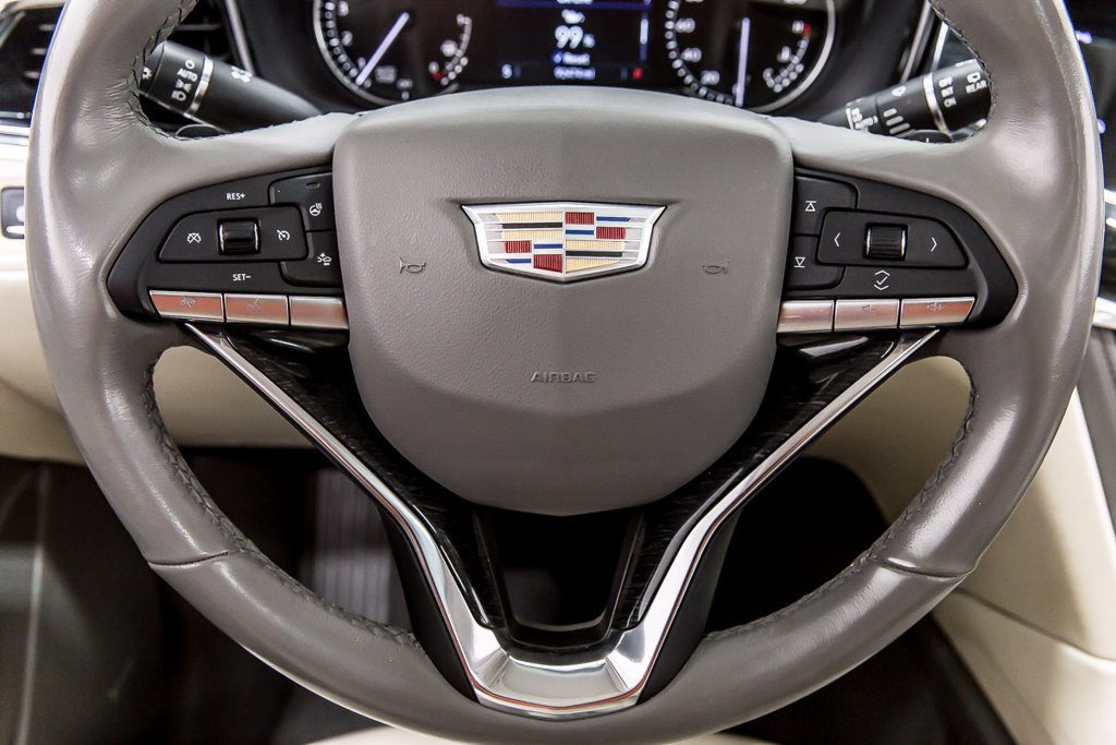 Used 2022 Cadillac XT6 Premium Luxury FWD image 27