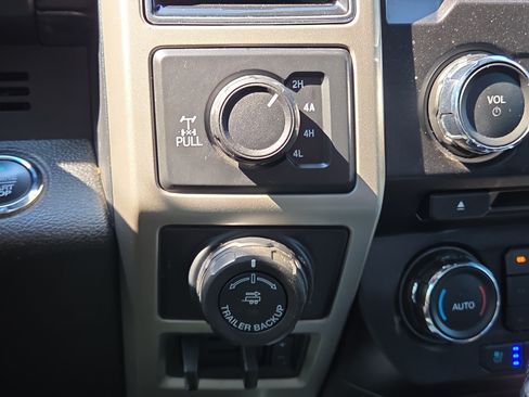 Used 2018 Ford F150 Lariat AWD/4WD image 25