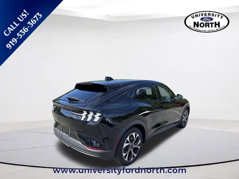 Used 2025 Ford Mustang Mach-E Select w/ Comfort Package Lite AWD/4WD image 9