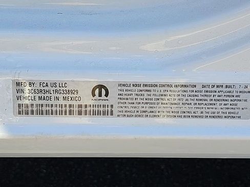 Used 2024 RAM 3500 Big Horn image 34