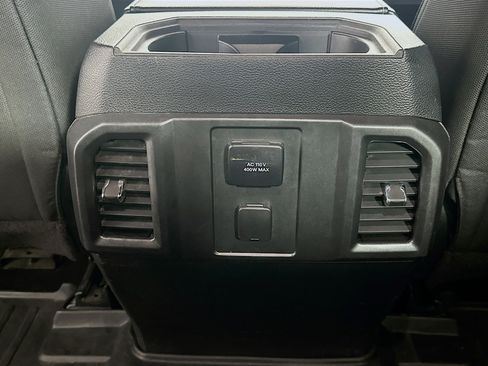 Used 2016 Ford F150 XLT w/ Equipment Group 302A Luxury AWD/4WD image 27