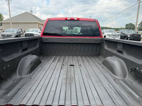 Used 2018 GMC Sierra 2500 SLT w/ Duramax Plus Package AWD/4WD image 7