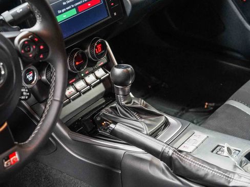 Certified 2025 Toyota GR86 Premium w/ ALL Weather Mat Package (TMS) RWD image 24