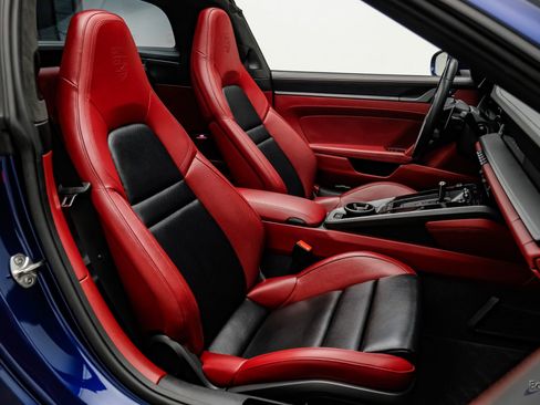 Used 2024 Porsche 911 Targa 4S image 58