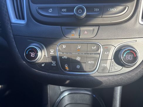 Used 2024 Chevrolet Malibu LT image 27